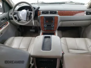 2008 Chevrolet Suburban LT with VIN 1GNFC16038J231941, listed as a Copart auction lot 76061534 with 239,562 mi miles and Salvage Title. Bid and sale history available at carsss.com. Image 8.