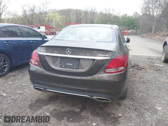 2016 Mercedes-Benz C 300 Luxury with VIN 55SWF4KB5GU162876, listed as a IAAI auction lot 42028472 with 65,901 mi miles and . Bid and sale history available at DreamBid. Image 20.