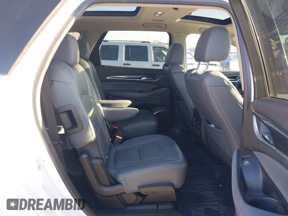 2020 Buick Enclave Essence with VIN 5GAEVAKW7LJ172704, listed as a IAAI auction lot 41641520 with 64,252 mi miles. Bid and sale history available at carsss.com. Image 8.