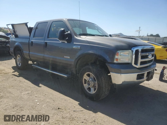 2007 Ford F-250 XL with VIN 1FTSW21P57EA59900, listed as a Copart auction lot 58787085 with 216,385 mi miles and Salvage title. Bid and sale history available at DreamBid. Image 4.