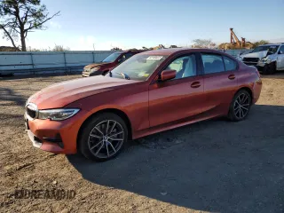2020 BMW 3 Series 330i xDrive with VIN WBA5R7C0XLFH66853, listed as a Copart auction lot 68100822 with 19,005 mi miles. Bid and sale history available at carsss.com. Image 1.
