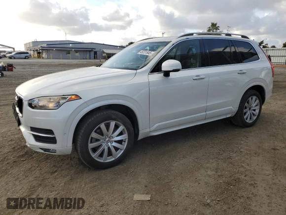 2016 Volvo XC90 T6 Momentum with VIN YV4A22PK8G1045772, listed as a Copart auction lot 45231845 with 73,976 mi miles and Clean Title. Bid and sale history available at carsss.com. Image 1.