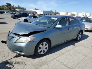 2008 Toyota Camry LE z VIN 4T1BE46K58U753548, wystawiony jako Copart lot #58200405 z przebiegiem 113 510 mil mil oraz Szkoda całkowita • Salvage title. Historia ofert i sprzedaży dostępna na DreamBid. Obrazek 1.