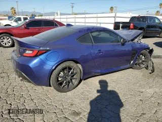 2023 Toyota GR86 Premium with VIN JF1ZNBE16P9750407, listed as a Copart auction lot 87491134 with 18,398 mi miles and Salvage Title. Bid and sale history available at carsss.com. Image 3.