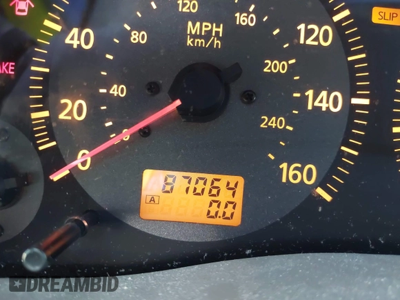 2003 Infiniti G35 w/Leather with VIN JNKCV54E03M218081, listed as a IAAI auction lot 40689499 with 87,064 mi miles and . Bid and sale history available at DreamBid. Image 7.