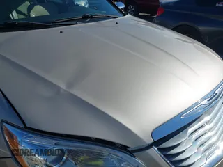 2013 Chrysler 200 Limited with VIN 1C3CCBCG7DN574679, listed as a IAAI auction lot 41863682 with 146,712 mi miles and . Bid and sale history available at carsss.com. Image 6.