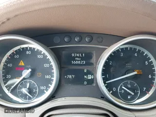 2011 Mercedes-Benz GL-Class GL 450 with VIN 4JGBF7BE7BA758192, listed as a IAAI auction lot 41815909 with 168,823 mi miles. Bid and sale history available at carsss.com. Image 7.