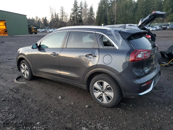 2019 Kia Niro Plug-In Hybrid EX with VIN KNDCD3LD6K5346481, listed as a Copart auction lot 82584394 with 25,539 mi miles and Salvage Title. Bid and sale history available at carsss.com. Image 2.
