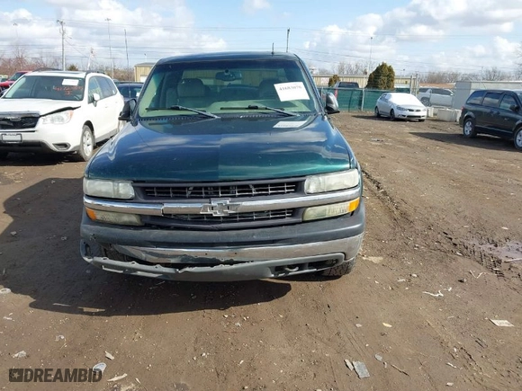 2001 Chevrolet Silverado 1500 LS with VIN 2GCEK19T411273497, listed as a IAAI auction lot 41683070 with 278,017 mi miles. Bid and sale history available at carsss.com. Image 12.