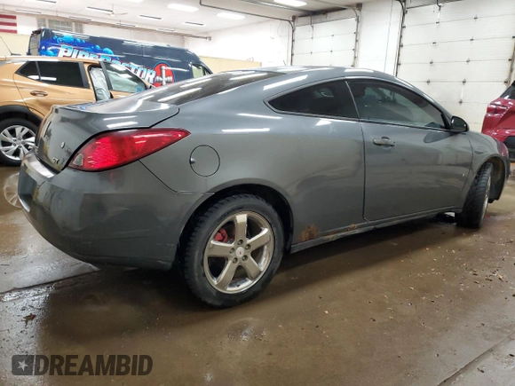 2009 Pontiac G6 GT 1SA z VIN 1G2ZH17NX94187538, wystawiony jako Copart lot #59767455 z przebiegiem 161 105 mil mil oraz Czysty tytuł • Clean title. Historia ofert i sprzedaży dostępna na DreamBid. Obrazek 3.
