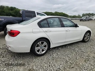 2016 BMW 3 Series 328i xDrive with VIN WBA8E3G57GNU38693, listed as a Copart auction lot 65817895 with 24,947 mi miles and Salvage title. Bid and sale history available at DreamBid. Image 3.