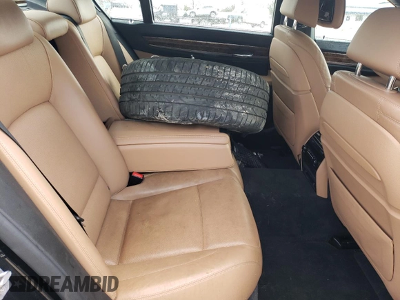 2015 BMW 7 Series 750Li with VIN WBAYE8C50FD782454, listed as a Copart auction lot 85290474 with 0 mi miles and Salvage Title. Bid and sale history available at carsss.com. Image 10.