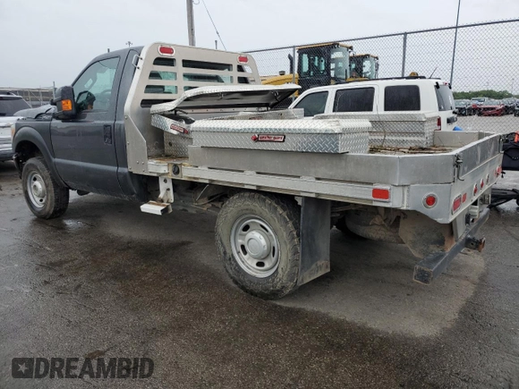 2015 Ford F-250 XLT z VIN 1FTBF2B63FEB25073, wystawiony jako Copart lot #57553025 z przebiegiem 38 052 mil mil oraz Szkoda całkowita • Salvage title. Historia ofert i sprzedaży dostępna na DreamBid. Obrazek 2.