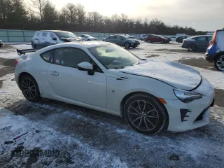 2020 Toyota 86 with VIN JF1ZNAA14L8753886, listed as a Copart auction lot 89205505 with 59,541 mi miles and Salvage Title. Bid and sale history available at carsss.com. Image 4.