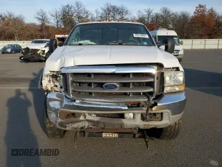 2003 Ford F-250 XL z VIN 1FTNF21L83ED10378, wystawiony jako Copart lot #78414894 z przebiegiem 158 936 mil mil oraz Szkoda całkowita • Salvage title. Historia ofert i sprzedaży dostępna na DreamBid. Obrazek 5.