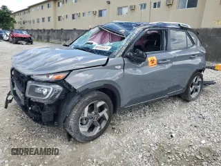 2022 Hyundai Venue Limited z VIN KMHRC8A34NU166491, wystawiony jako Copart lot #69198824 z przebiegiem 15 712 mil mil oraz Nie do naprawy • Non repairable. Historia ofert i sprzedaży dostępna na DreamBid. Obrazek 1.