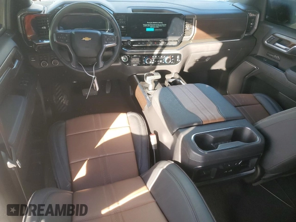 2024 Chevrolet Silverado 1500 High Country with VIN 3GCUDJED2RG458218, listed as a Copart auction lot 88044295 with Not Provided miles and Salvage Title. Bid and sale history available at DreamBid. Image 8.