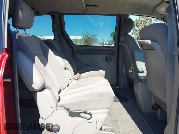 2001 Dodge Grand Caravan with VIN 2B4GT44L31R196487, listed as a IAAI auction lot 41762495 with 164,571 mi miles and . Bid and sale history available at DreamBid. Image 8.