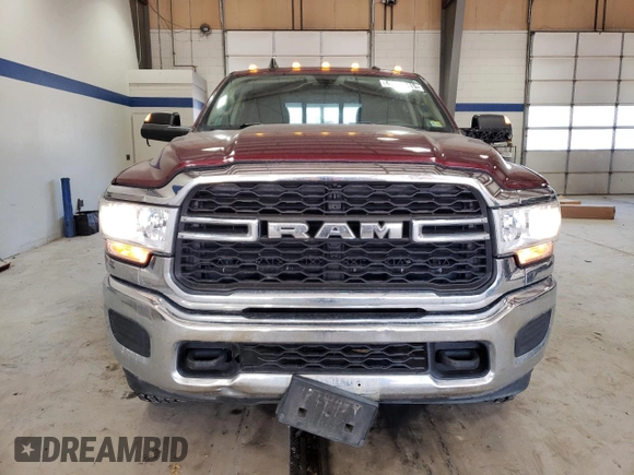 2019 Ram 2500 Tradesman with VIN 3C6UR5CJ4KG619523, listed as a Copart auction lot 47282515 with 113,965 mi miles and Salvage Title. Bid and sale history available at carsss.com. Image 5.