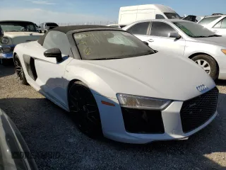 2018 Audi R8 Spyder performance z VIN WUA4BCFX2J7901190, wystawiony jako Copart lot #75090384 z przebiegiem Nie podano mil oraz Nie do naprawy. Historia ofert i sprzedaży dostępna na DreamBid. Obrazek 4.