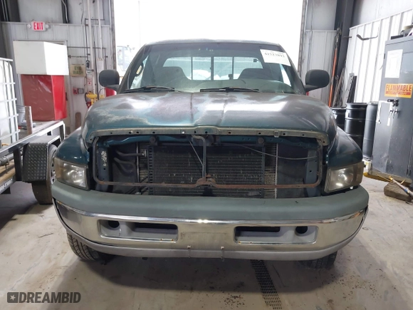 1998 Dodge Ram 1500 with VIN 3B7HF13Z1WG234475, listed as a IAAI auction lot 41523893 with 195,646 mi miles. Bid and sale history available at carsss.com. Image 13.