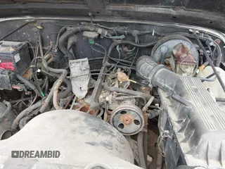 1995 Jeep Wrangler S z VIN 1J4FY19P8SP310099, wystawiony jako IAAI lot #42254030 z przebiegiem 123 739 mil mil oraz . Historia ofert i sprzedaży dostępna na DreamBid. Obrazek 10.