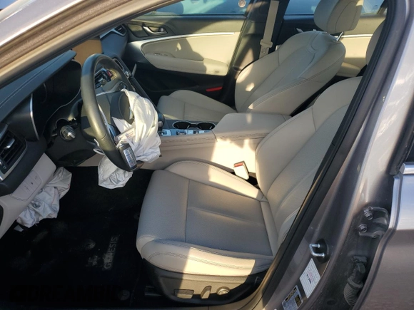 2023 Genesis G70 2.0T with VIN KMTG34TAXPU129319, listed as a Copart auction lot 73239224 with 18,785 mi miles and Non Repairable. Bid and sale history available at DreamBid. Image 7.