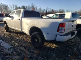 2019 Ram 3500 Tradesman with VIN 3C63RRGL4KG629015, listed as a Copart auction lot 47210655 with 449,819 mi miles and Salvage Title. Bid and sale history available at carsss.com. Image 2.