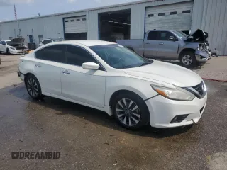 2017 Nissan Altima SV with VIN 1N4AL3AP4HC182164, listed as a Copart auction lot 56977385 with 154,958 mi miles and Salvage title. Bid and sale history available at DreamBid. Image 4.