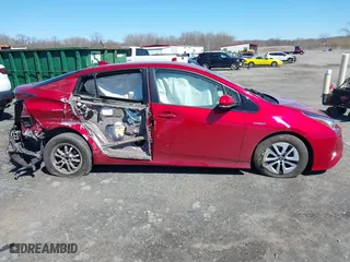 2017 Toyota Prius Two with VIN JTDKARFU0H3541211, listed as a IAAI auction lot 41888946 with 2 mi miles. Bid and sale history available at carsss.com. Image 13.