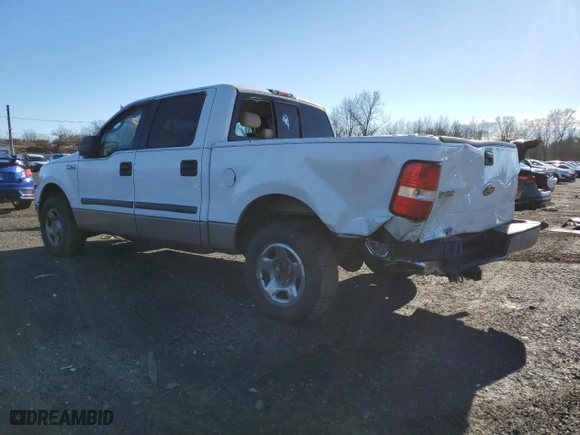 2005 Ford F-150 XLT with VIN 1FTRW12W95FB18114, listed as a Copart auction lot 82008384 with 225,004 mi miles and Salvage Title. Bid and sale history available at carsss.com. Image 2.
