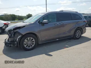 2021 Toyota Sienna XLE with VIN 5TDJRKEC8MS003563, listed as a Copart auction lot 63017095 with 35,399 mi miles and Salvage title. Bid and sale history available at DreamBid. Image 1.