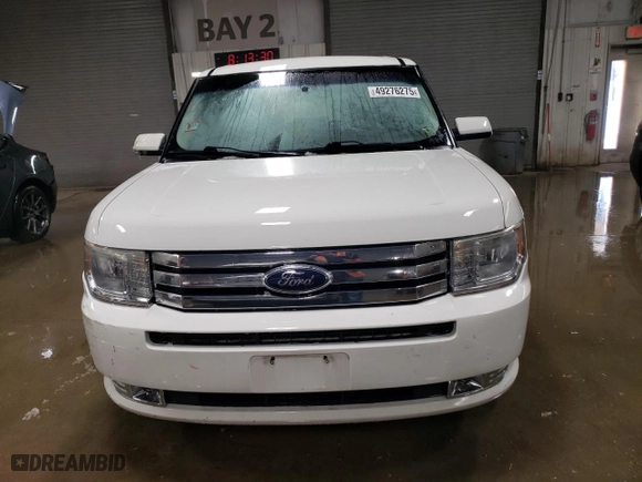 2010 Ford Flex SEL with VIN 2FMGK5CC6ABA58444, listed as a Copart auction lot 49276275 with 111,430 mi miles and Salvage Title. Bid and sale history available at carsss.com. Image 5.