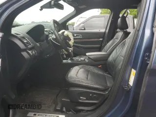 2018 Ford Explorer Platinum z VIN 1FM5K8HT9JGA66466, wystawiony jako Copart lot #56794895 z przebiegiem 84 733 mil mil oraz Szkoda całkowita • Salvage title. Historia ofert i sprzedaży dostępna na DreamBid. Obrazek 7.