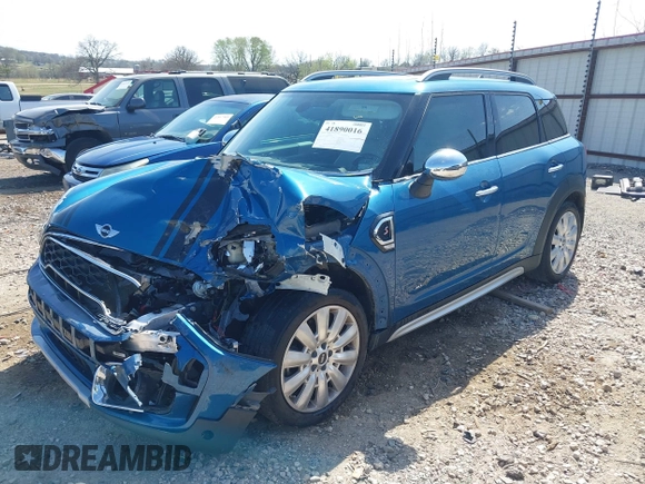 2018 MINI Countryman Cooper S with VIN WMZYT5C30J3E60548, listed as a IAAI auction lot 41890016 with 75,769 mi miles and . Bid and sale history available at DreamBid. Image 17.