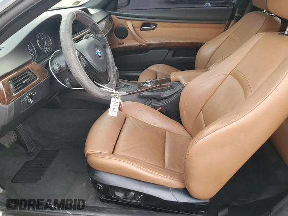 2011 BMW 3 Series 328i with VIN WBAKE3C5XBE441544, listed as a Copart auction lot 86638984 with 131,700 mi miles and Salvage Title. Bid and sale history available at DreamBid. Image 7.