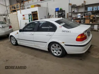2005 BMW 3 Series 325i with VIN WBAET37475NJ86179, listed as a Copart auction lot 53524705 with 171,520 mi miles and Clean Title. Bid and sale history available at carsss.com. Image 2.