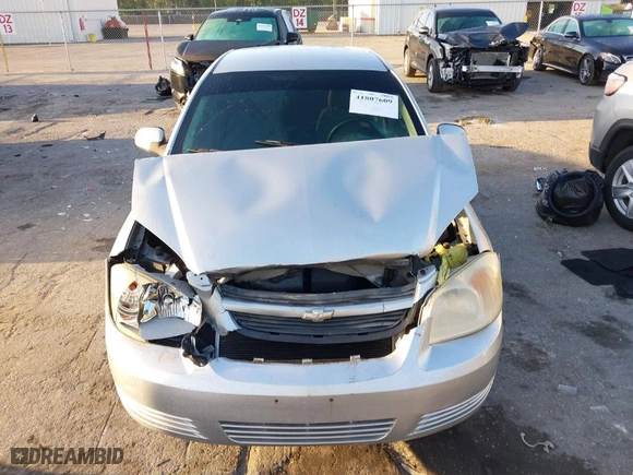 2009 Chevrolet Cobalt LT w/1LT with VIN 1G1AT58H997272918, listed as a IAAI auction lot 41807609 with 201,007 mi miles. Bid and sale history available at carsss.com. Image 6.