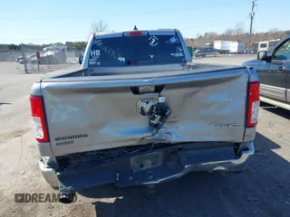 2020 Ram 1500 Big Horn with VIN 1C6SRFBTXLN165027, listed as a IAAI auction lot 41669655 with 62,341 mi miles. Bid and sale history available at carsss.com. Image 16.
