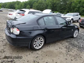 2011 BMW 3 Series 328i xDrive z VIN WBAPK5C51BA661995, wystawiony jako Copart lot #50333965 z przebiegiem Nie podano mil oraz Czysty tytuł • Clean title. Historia ofert i sprzedaży dostępna na DreamBid. Obrazek 3.