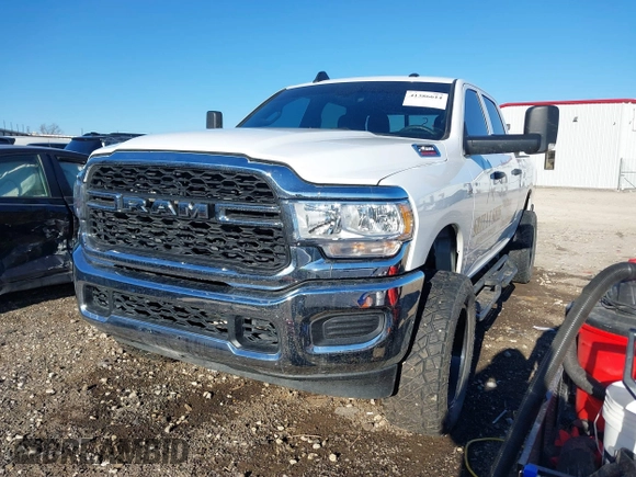 2022 Ram 2500 Tradesman with VIN 3C6UR5CJ5NG356107, listed as a IAAI auction lot 41386614 with 1 mi miles. Bid and sale history available at carsss.com. Image 17.