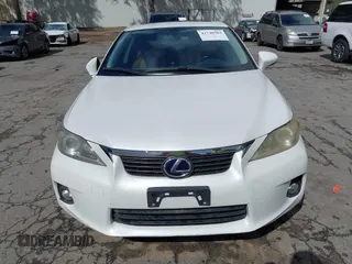 2012 Lexus CT CT 200h with VIN JTHKD5BHXC2075227, listed as a IAAI auction lot 41740583 with 129,412 mi miles and . Bid and sale history available at carsss.com. Image 12.