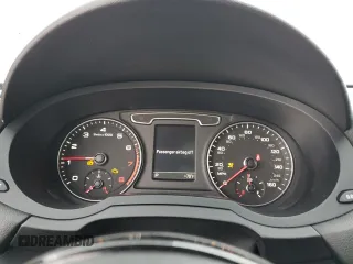 2015 Audi Q3 Premium Plus z VIN WA1BFCFS7FR002537, wystawiony jako Copart lot #77711754 z przebiegiem 78 024 mil mil oraz Szkoda całkowita • Salvage title. Historia ofert i sprzedaży dostępna na DreamBid. Obrazek 9.