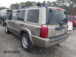 2006 Jeep Commander with VIN 1J8HG48K86C237671, listed as a IAAI auction lot 41711600 with 253,125 mi miles and . Bid and sale history available at DreamBid. Image 3.