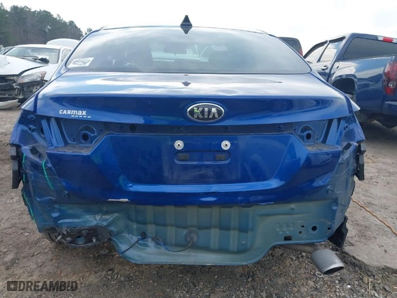 2021 Kia Forte LXS with VIN 3KPF24AD9ME280446, listed as a IAAI auction lot 41677560 with NaN miles. Bid and sale history available at carsss.com. Image 17.