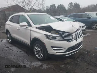 2018 Lincoln MKC Select with VIN 5LMCJ2D95JUL08427, listed as a IAAI auction lot 41836124 with 36,882 mi miles and . Bid and sale history available at DreamBid. Image 1.