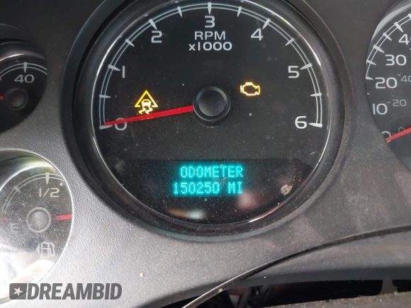 2007 Chevrolet Suburban LT с VIN 3GNFC16007G191138, выставлен на аукционе IAAI как лот 41425886 с пробегом 150 250 миль миль и . История ставок и продаж доступна на DreamBid. Изображение 7.