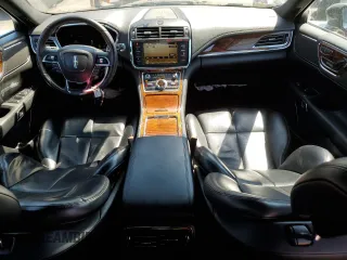 2017 Lincoln Continental Livery with VIN 1LN6L9HK5H5601586, listed as a Copart auction lot 63629144 with 91,068 mi miles and Salvage Title. Bid and sale history available at carsss.com. Image 8.