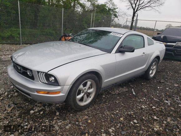 2008 Ford Mustang Deluxe с VIN 1ZVHT80N385142049, выставлен на аукционе Copart как лот 54693915 с пробегом 189 674 миль миль и Списание • Salvage title. История ставок и продаж доступна на DreamBid. Изображение 1.