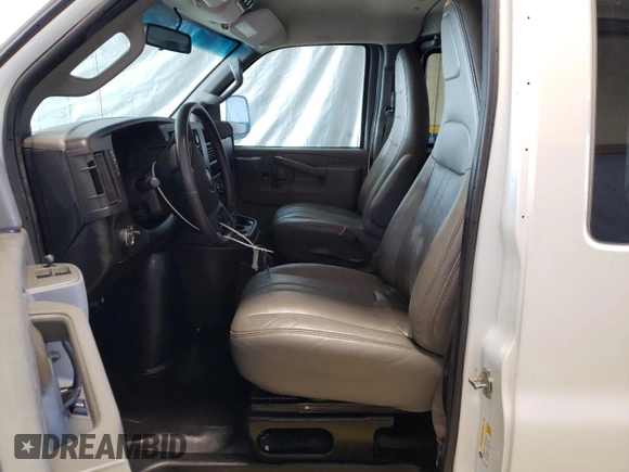 2022 Chevrolet Express Passenger LS with VIN 1GAZGNFP2N1295097, listed as a Copart auction lot 42342675 with 39,207 mi miles and Clean title. Bid and sale history available at DreamBid. Image 7.